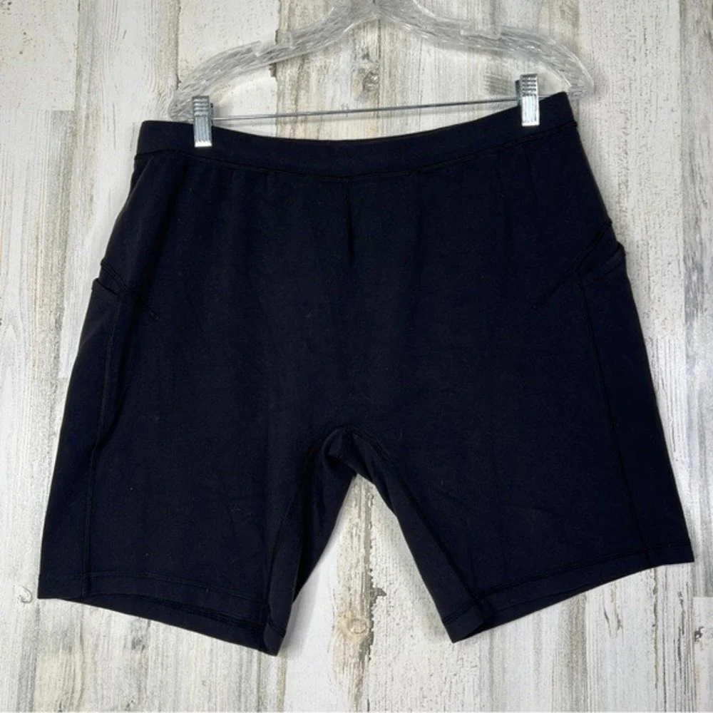 Lululemon 2X Men's Black‎ Short Pants, Unlined
